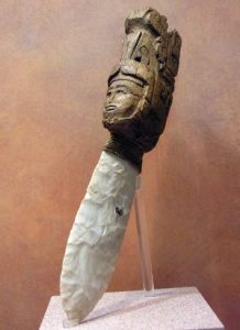Cuchillo de sacrificio azteca